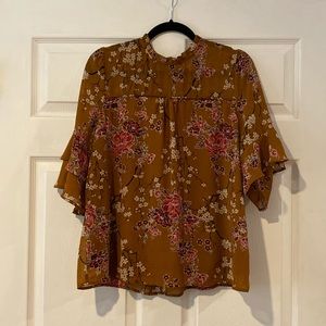 ☃️Women’s Blousy top.